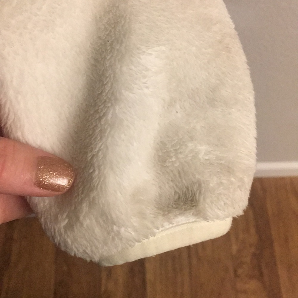 North face winter jacket - Picture 4 of 7